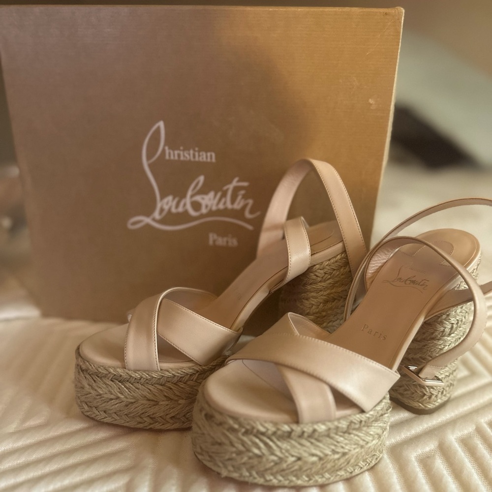 Christian Louboutin super Mariza